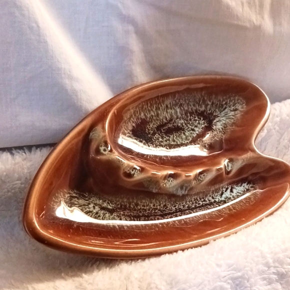 Mid Century Glazed Boomerang Ashtray - Picture 3 of 8